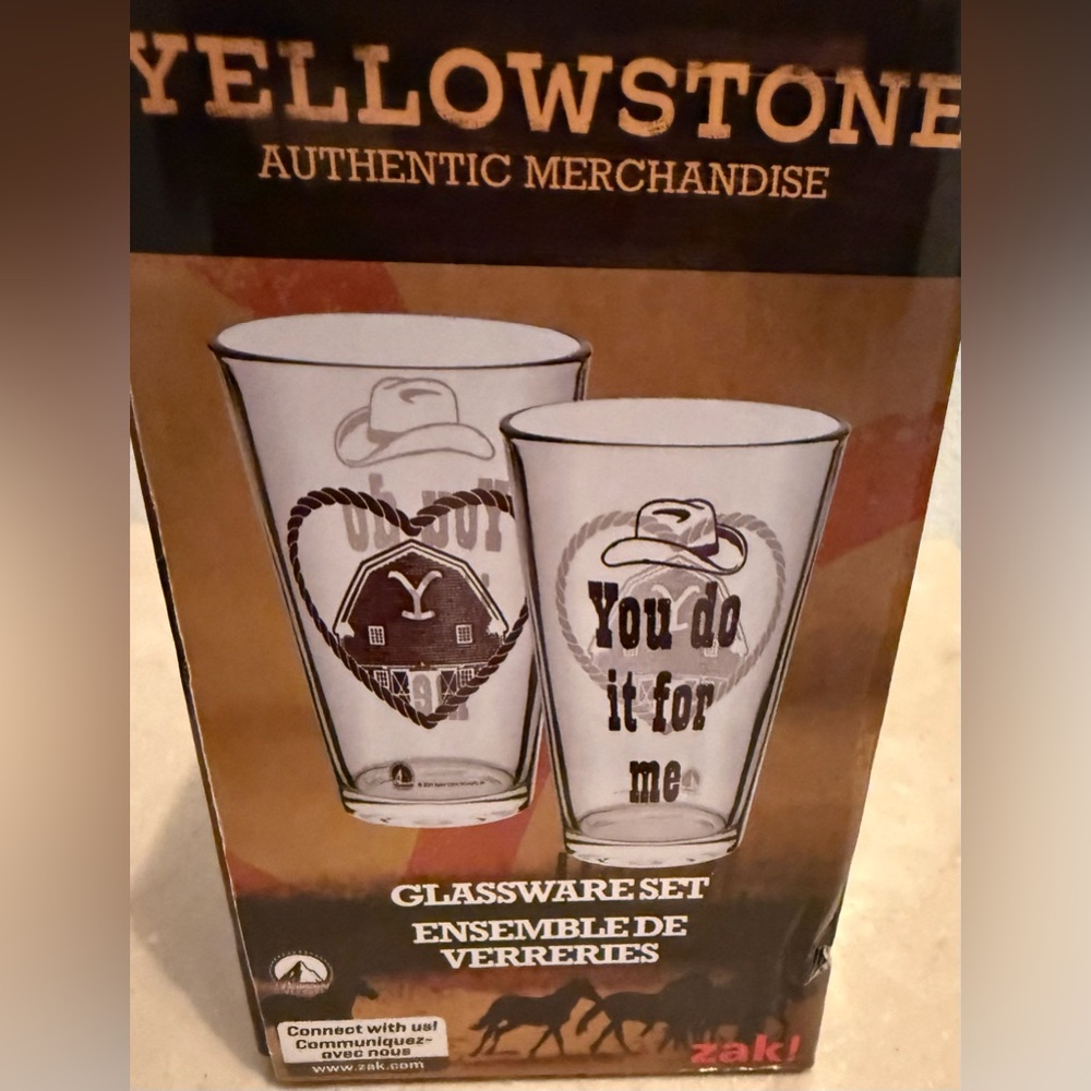 NIB Yellowstone Authentic Merchandise Glassware two(2)
16oz/473ml Glasses - Picture 12 of 16